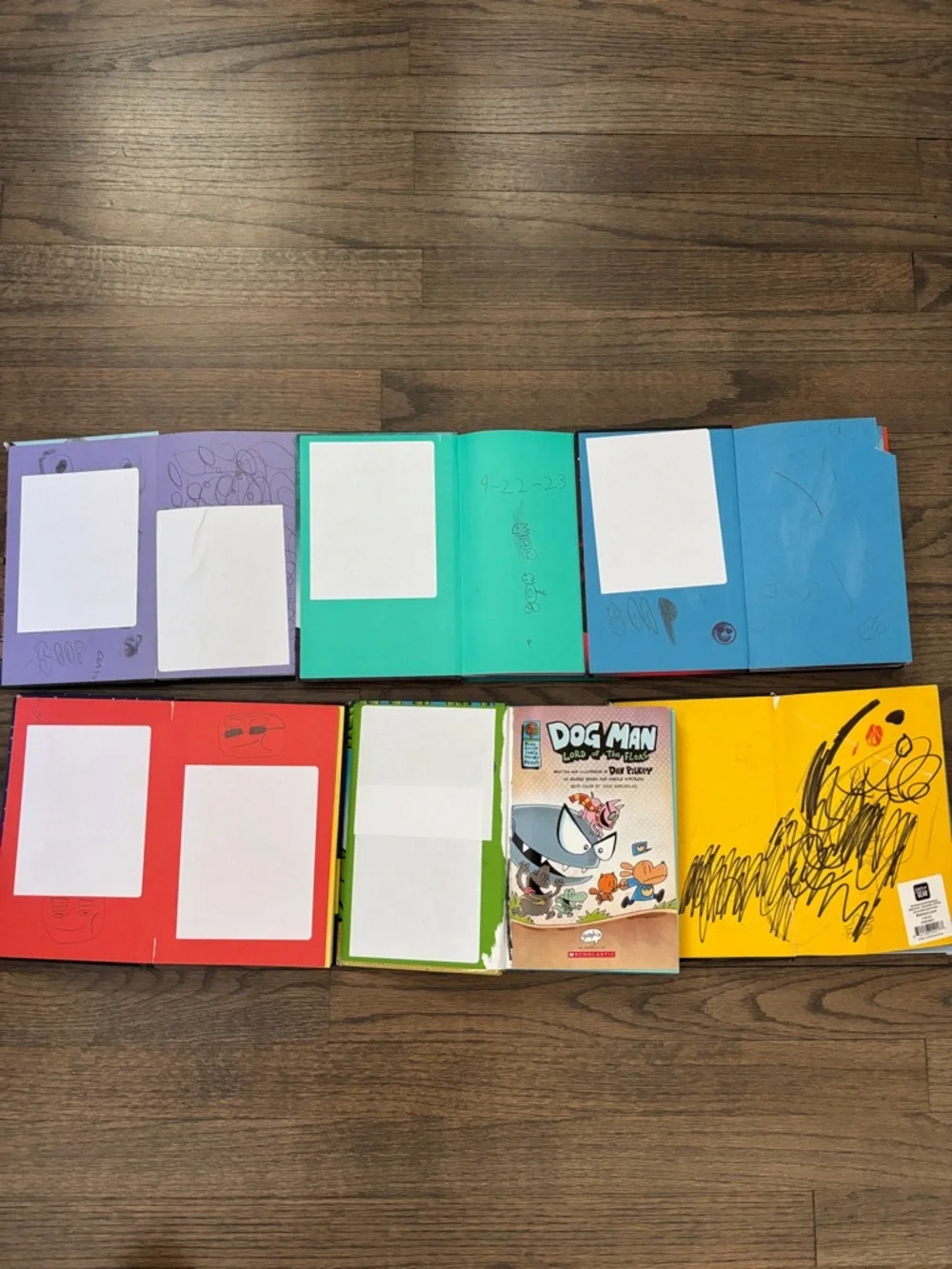 Dog Man Graphic Novel Set by - Multicolor Covers